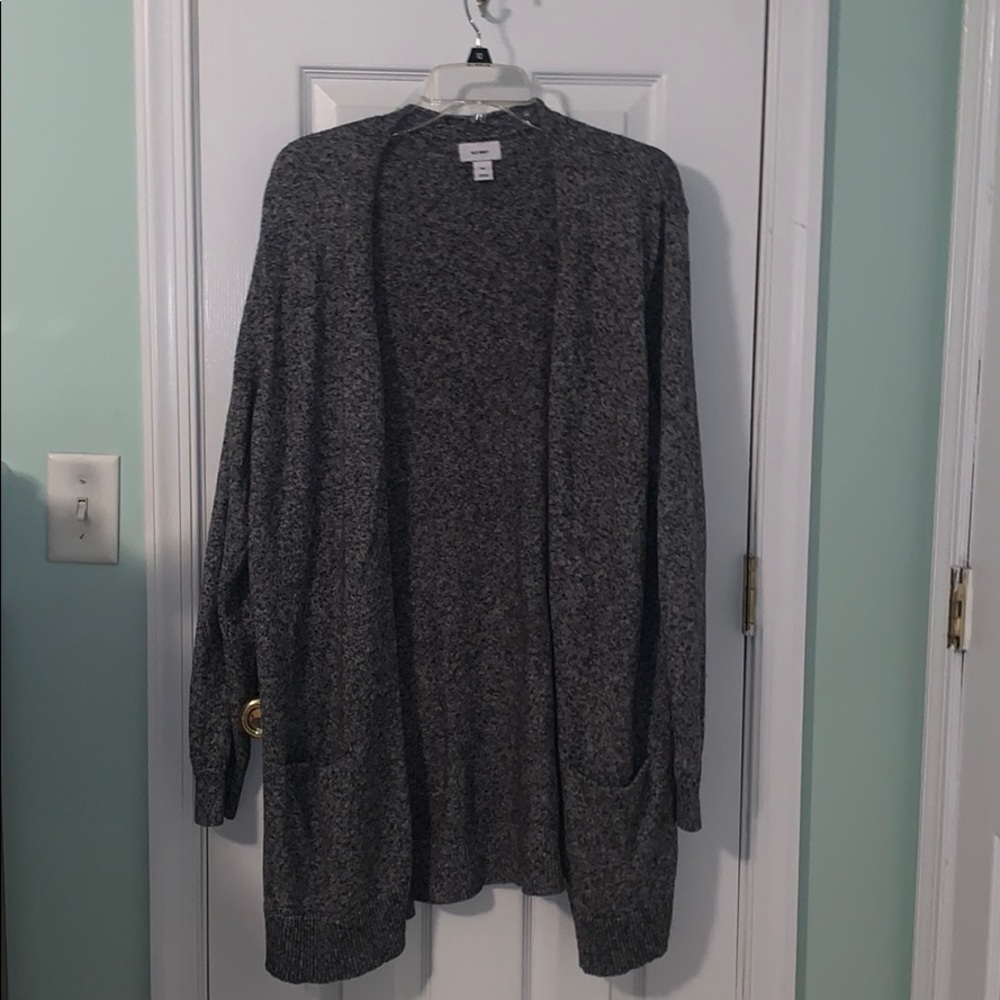 Grey cardigan